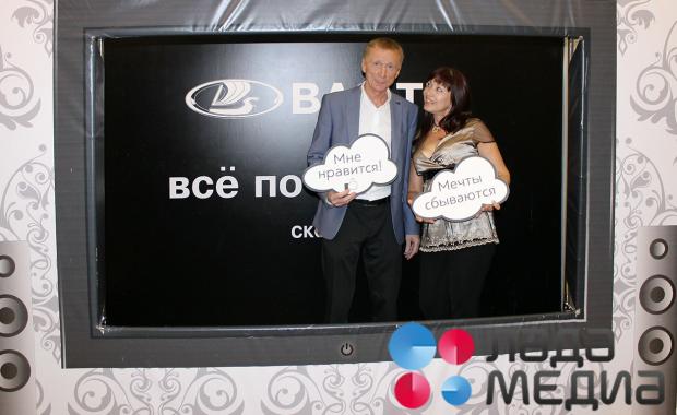 Анонс нового сезона ВАЗ ТВ на концерте Елены Ваенги. 7.09.2015г.