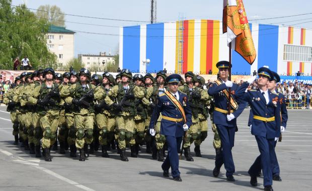 День Победы на площади Свободы Тольятти. 9 мая 2017 года