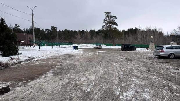 Василий Никитич без кофе. У памятника Татищеву демонтировали кафе