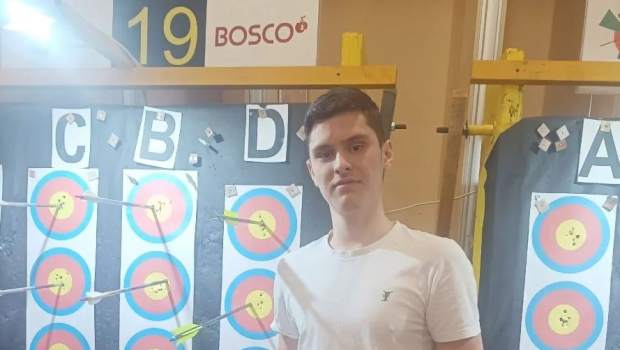 Андрей Черкасов - мастер спорта России по стрельбе из лука