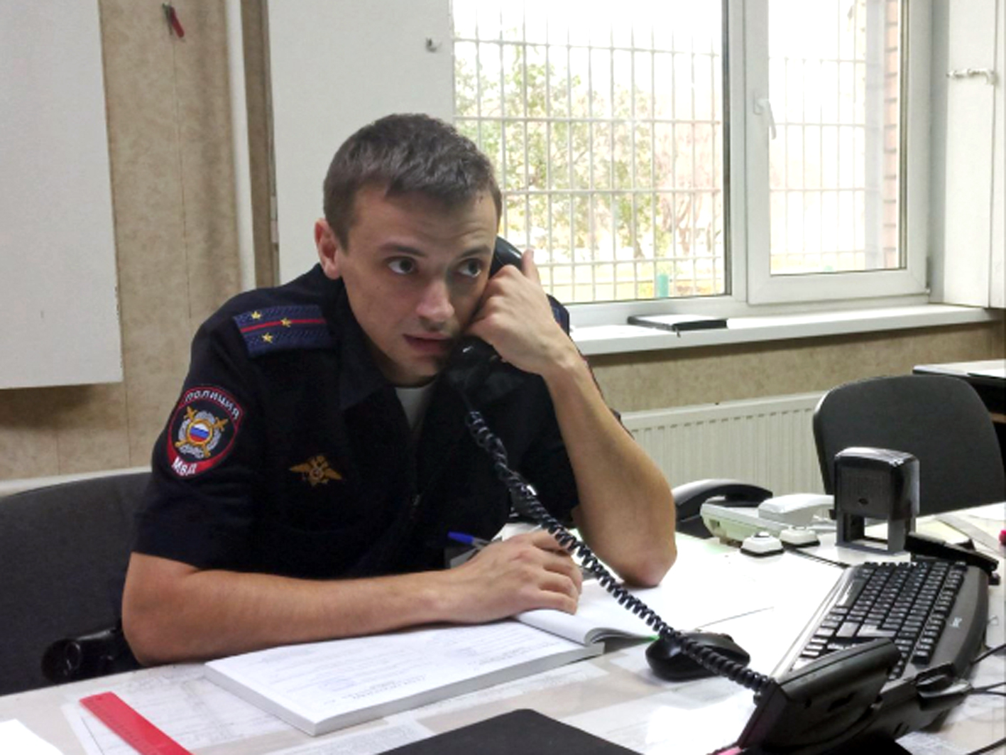 Гулял по городу, ночевал у бабушки. В Тольятти сотрудники полиции нашли  пропавшего подростка | телеканал ТОЛЬЯТТИ 24