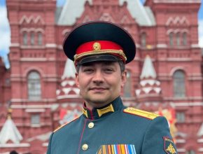 Константин Яшин стал участником парада на Красной площади в Москве