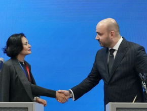 Конкретные планы на благо развития спорта. Вячеслав Федорищев подписал ряд соглашений о сотрудничестве региона со всероссийскими спортивными федерациями и обществами