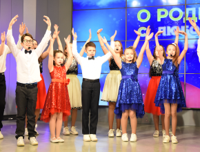 О Родине – с любовью! Смотрите большой праздничный концерт на телеканале ТОЛЬЯТТИ 24