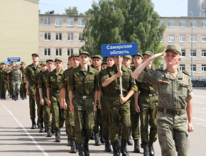 Представители Самарской области принимают участие в юнармейских военно-патриотических сборах «Гвардеец»