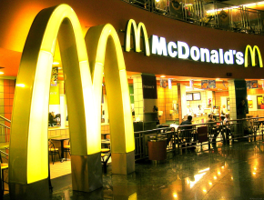 Goodbye, McDonald's. Компания уходит из России и продаёт бизнес