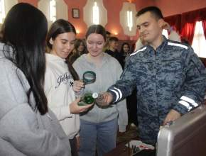 Создаём надёжное будущее с нынешними студентами!