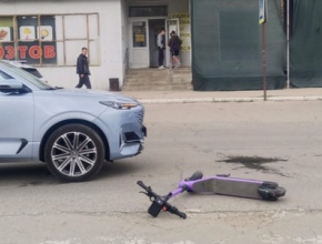 В Тольятти девушка на СИМ попала под колеса