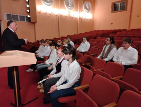 Волшебный мир звуков! В Тольятти проходят мастер-классы Курского музыкального колледжа-интерната слепых