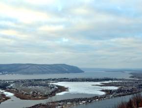 Готовимся к весеннему наводнению: в каких регионах возможны паводки?