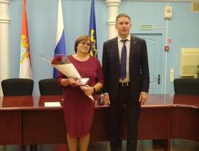 В Тольятти наградили многодетных матерей и вручили благодарность маме Героя России