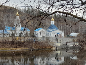 Сегодня православные христиане отмечают большой праздник – Покров Пресвятой Богородицы