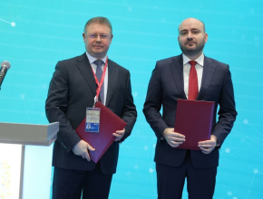 Правительство Самарской области и «КуйбышевАзот» подписали соглашение о сотрудничестве в рамках ПМЭФ на 25 млрд рублей