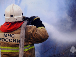 «Пламенная» сводка МЧС: два пенсионера погибли в результате возгорания дачного дома в Ставропольском районе