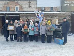 Из Тольятти к бойцам СВО отправился новогодний гумконвой
