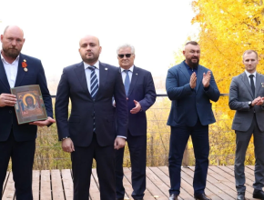 Победа будет за нами! Вячеслав Федорищев вручил государственные награды жителям Самарской области 