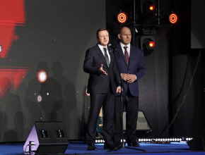 Дмитрий Азаров и Александр Карелин открыли финальный этап первенства России по греко-римской борьбе «Новая высота»