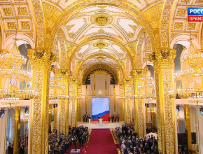Дмитрий Азаров принял участие в церемонии инаугурации президента России Владимира Путина