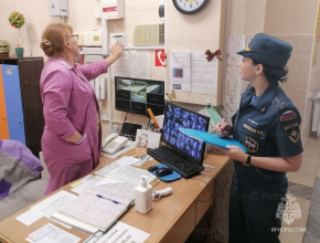 Сотрудники пожарного надзора провели учения на социальных объектах Тольятти