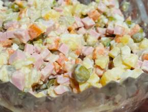 2 января отмечается особенный праздник - День оливье, самого популярного салата в России