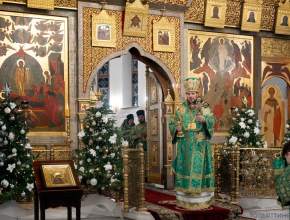 Память преподобного Илии Муромца и гражданский Новый год. В Тольятти прошло ночное архиерейское богослужение