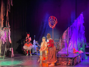 «Три фарса из одного циркового фургончика!» - на сцене театра «Дилижанс» премьерный спектакль!