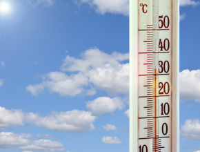 А вы знаете, что нужно делать в жару? 28 мая в Самарской области из-за высокой температуры воздуха объявлен желтый уровень опасности 