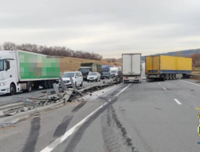 Появились подробности серьезного ДТП в Волжском районе 