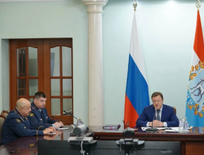 Губернатор Дмитрий Азаров в режиме ВКС провел встречу с директором ФСИН России Аркадием Гостевым
