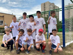 Время даром не теряем, на каникулах играем! В Самарской области стартовал детский турнир «Лето с футбольным мячом»