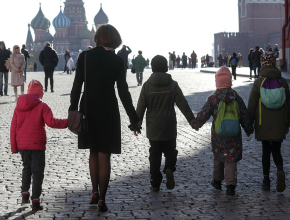 Госдума РФ приняла закон о едином пособии для семей с детьми