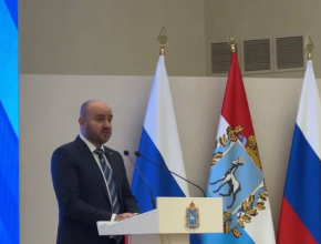 Сегодня в правительстве региона губернатор Вячеслав Федорищев вручил госнаграды