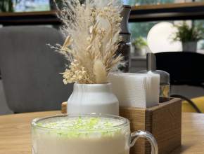 Еще не посмотрели за окно? Расскажем о погоде!