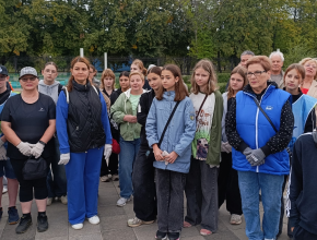 Делать добрые дела - вместе! Тольяттинцы посадили саженцы деревьев в сквере 50-летия АВТОВАЗа