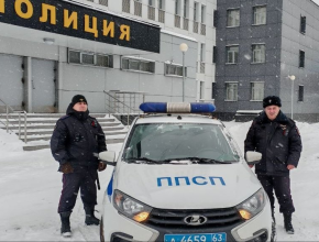 В Тольятти сотрудники ППС задержали мужчину за кражу из магазина