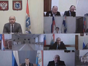 Вячеслав Федорищев провел оперативное совещание Правительства