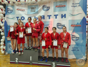 Во дворце спорта «Волгарь» прошло первенство области по самбо среди спортсменов до 18 лет