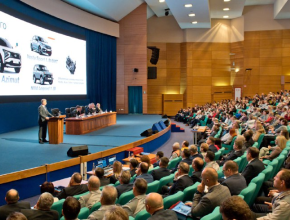 Приоритет – соблюдение всех пунктов коллективного договора. На АВТОВАЗе состоялась отчётная профсоюзная конференция