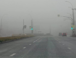 Погодные условия вновь создают опасность на дороге: в Самарской области - туман