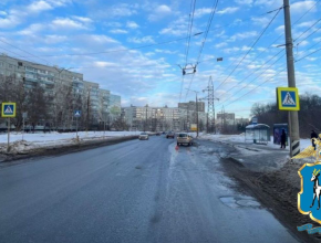 В Тольятти сбили мужчину и ребенка на пешеходном переходе