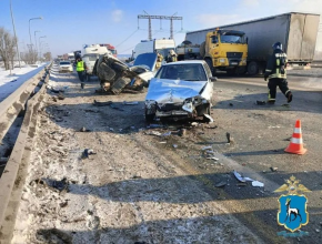 Юный водитель устроил массовое ДТП на Жигулевской ГЭС