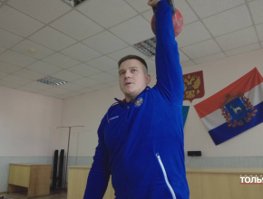 Пожарный с богатырской силой несёт службу в областном МЧС! Николай Усатов – серебряный призёр всероссийских соревнований по гиревому спорту