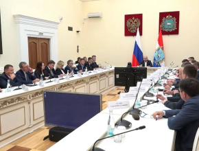 Вячеслав Федорищев провел штаб по оказанию содействия предприятиям оборонно-промышленного комплекса Самарской области