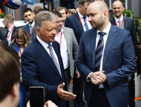 Губернатор Вячеслав Федорищев: 