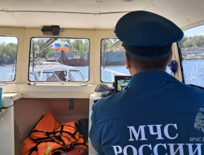 Вода ошибок не прощает: сотрудники МЧС России следят за безопасностью