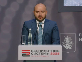 Губернатор Вячеслав Федорищев на пленарной сессии анонсировал беспрецедентные региональные меры поддержки для разработчиков беспилотных систем