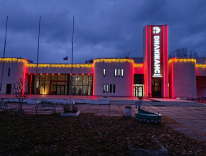 В театре юного зрителя 