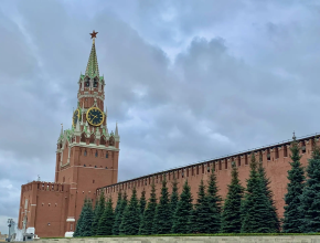 Любимая страна Россия. Посетить Красную площадь, да ещё 7 ноября – мечта каждого ребёнка, рождённого в СССР!