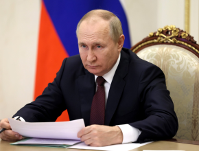 Владимир Путин поручил до 11 ноября предложить варианты контроля за расходами на обеспечение СВО