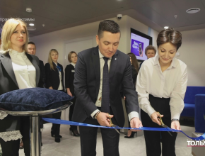 Банк ВТБ открыл после реконструкции современный офис в Автозаводском районе Тольятти